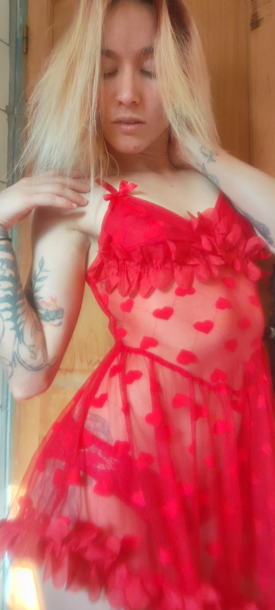 Valentina - Romantic Red Tulle Nightgown