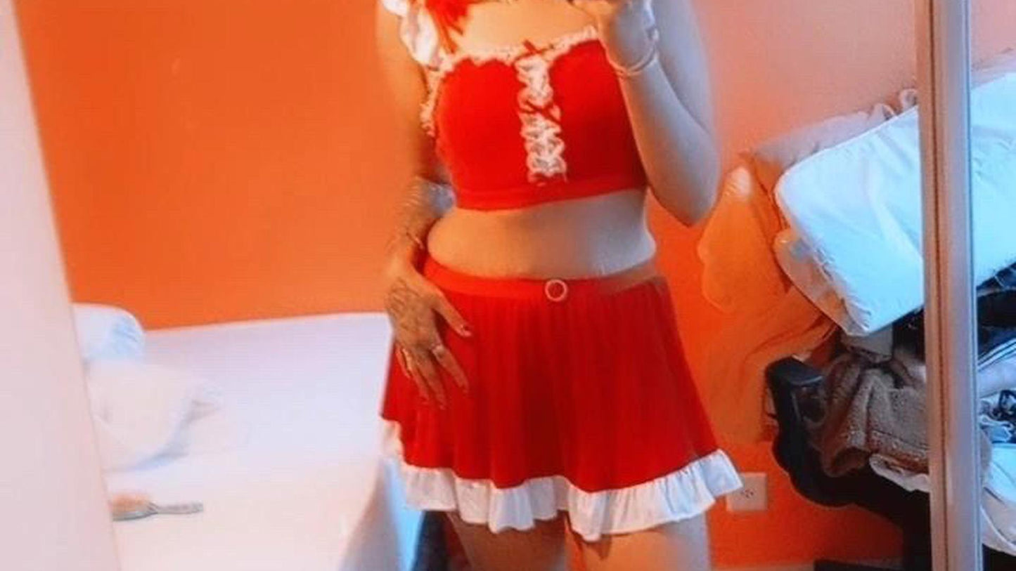 Céleste - Tenue Velours Raffinée Rouge