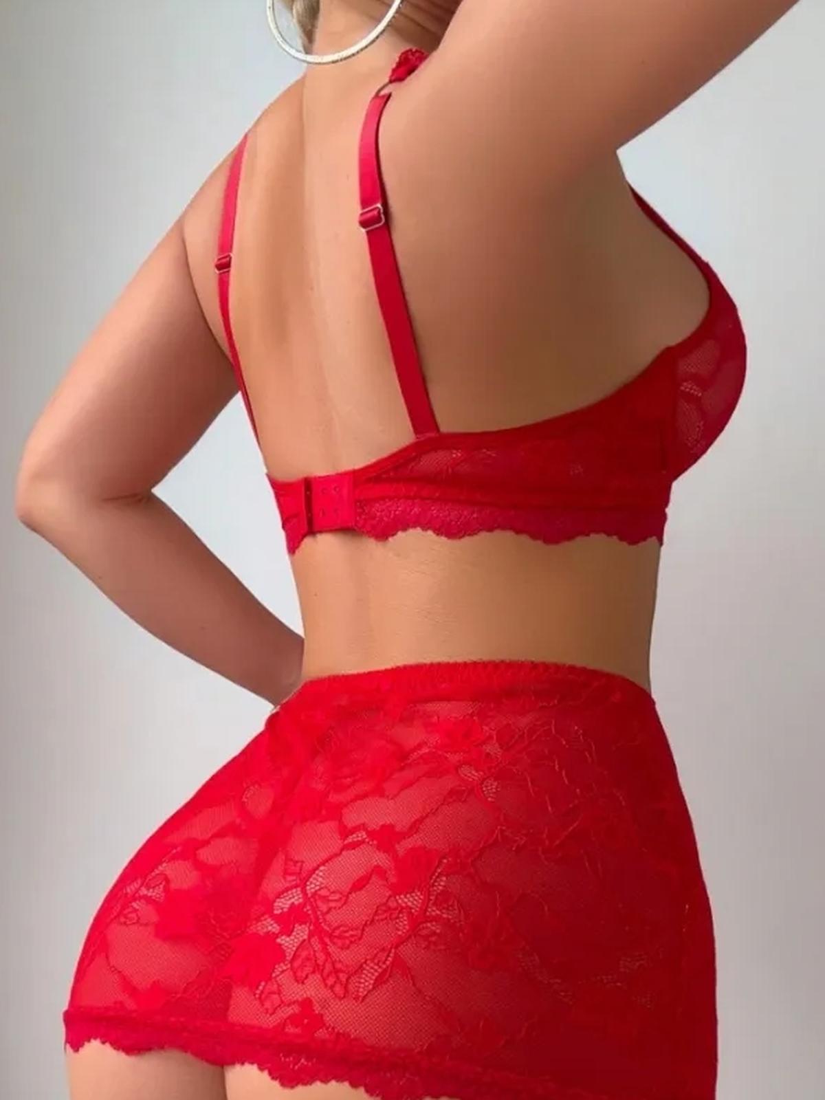 Marilyne - Romantic Red Lace