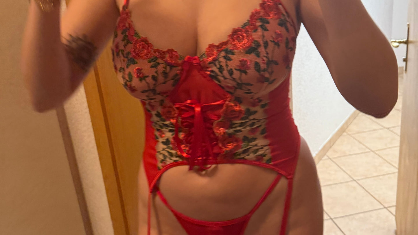 Julieta - Passion Red Corset
