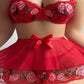 Fanny - Rotes Blumenset mit Rock und Spitze