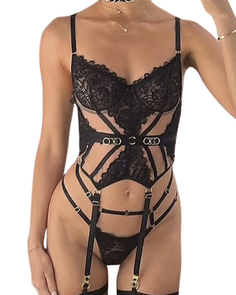 Ensemble lingerie noire – Dentelle graphique et harnais ajustés