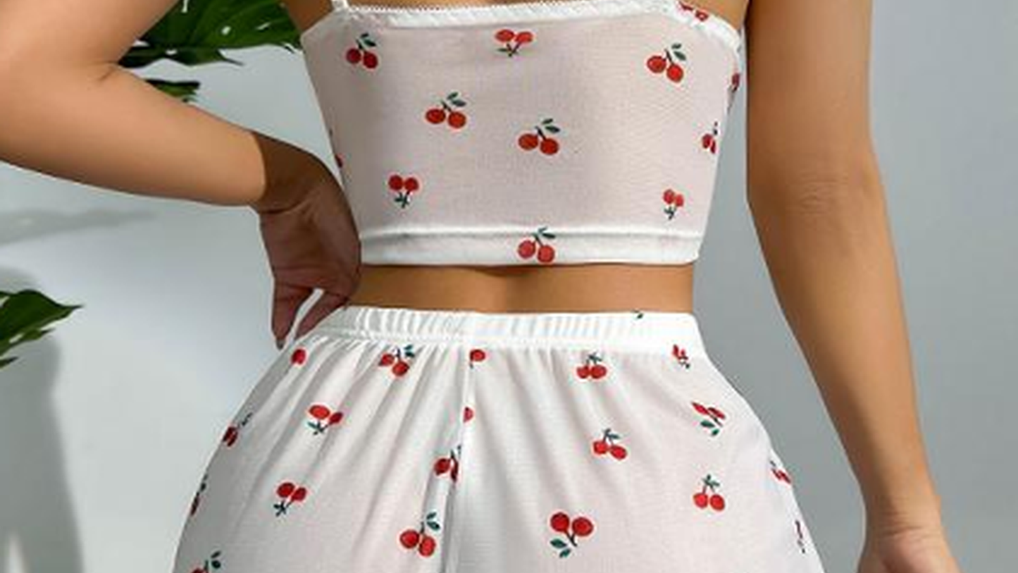 Lola - Delicate pajamas set with white strappy top and shorts