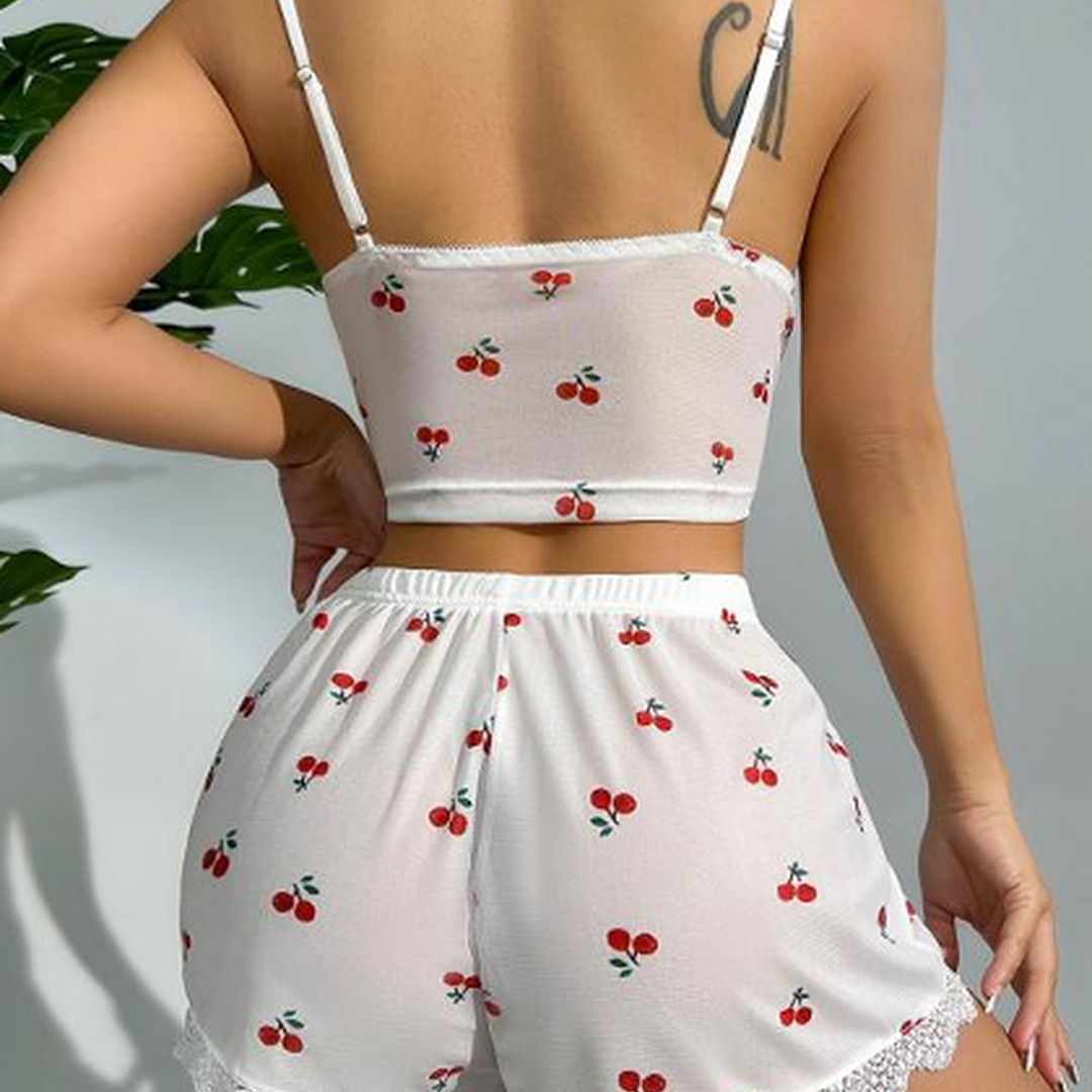 Lola - Delicate pajamas set with white strappy top and shorts